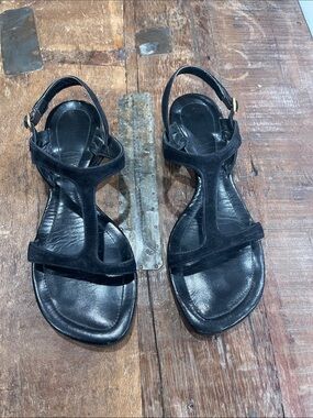 Robert Clergerie Black Suede T-Strap Sandals